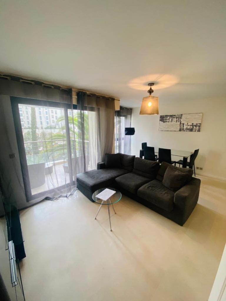 Residence Carlton Riviera カンヌ エクステリア 写真